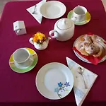 Couette-café Lichitu
