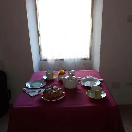 Bed & Breakfast Lichitu Sedilo