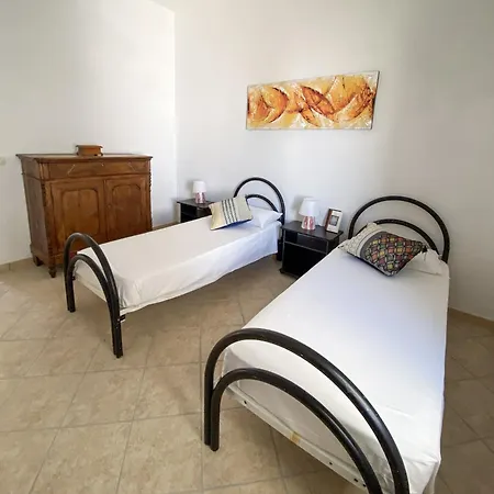 Bed & Breakfast Lichitu Sedilo