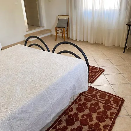 Lichitu Bed & Breakfast Sedilo